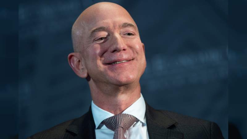 Jeff Bezos El Presidente De Amazon Es Ahora El Primer Hombre En