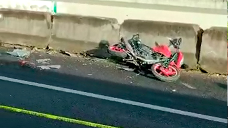 Motociclista Pierde La Vida Sobre La Carretera Panamericana En Apaseo