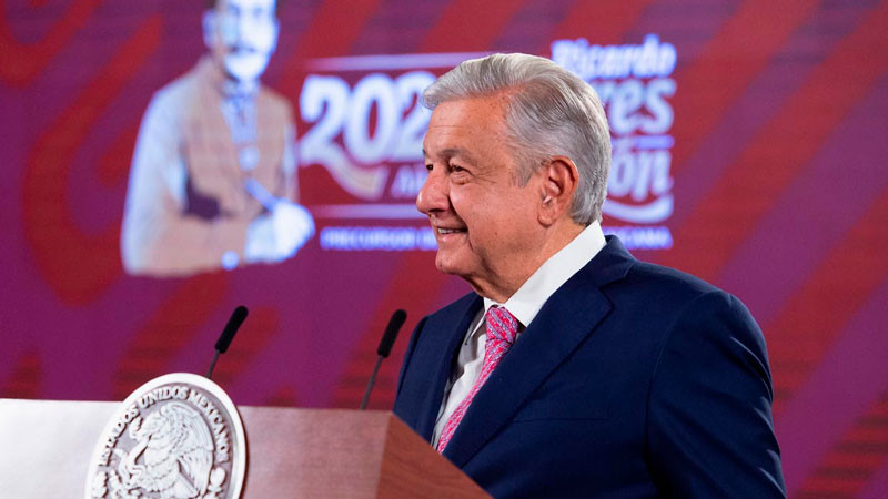 AMLO señala que IMSS Bienestar optimiza abasto de medicamentos en 5 estados