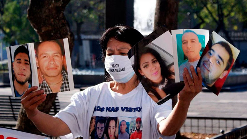 Madres Buscadoras Se Manifiestan Frente A Palacio Nacional Exigir Un