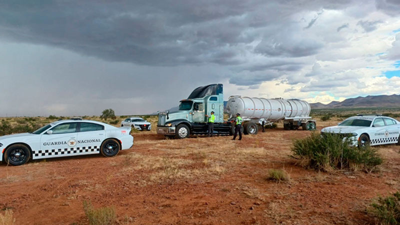 En Chihuahua recuperan tractocamión con 24 mil 600 litros de huachicol