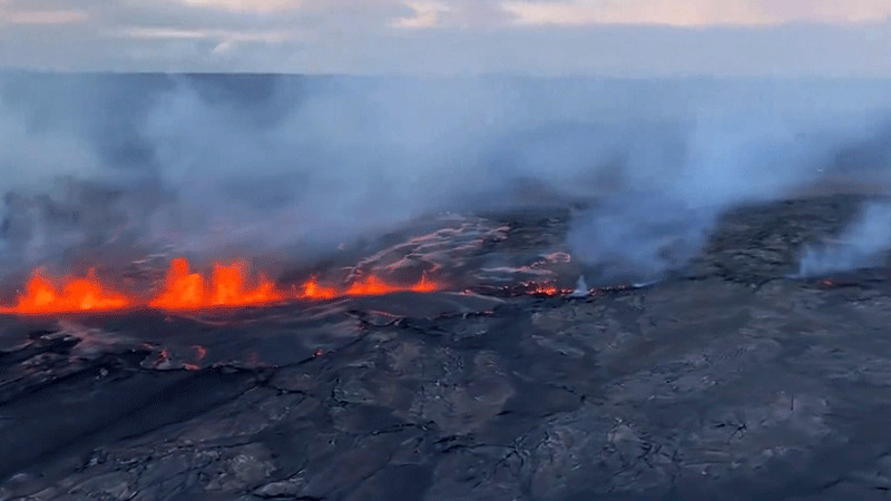 Volcán Kilauea entra en erupción luego de 50 años