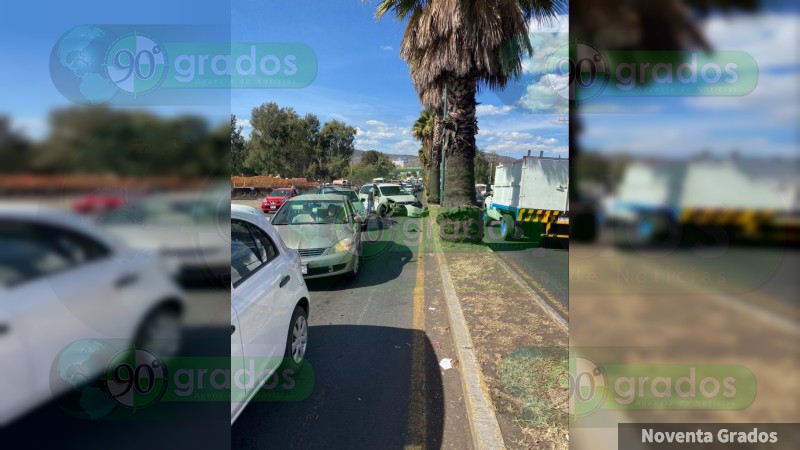 Se registra aparatoso accidente en Morelia Michoacán solo hubo daños