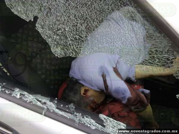 Acribillan a hombre en su automóvil en Tuzantla, Michoacán - Foto 2 