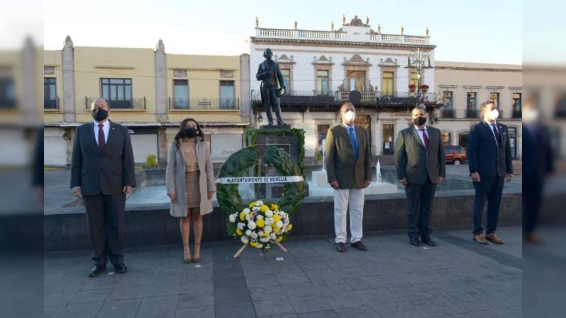 Gobierno Municipal realiza homenaje por aniversario del natalicio de Melchor Ocampo en Morelia, Michoacán