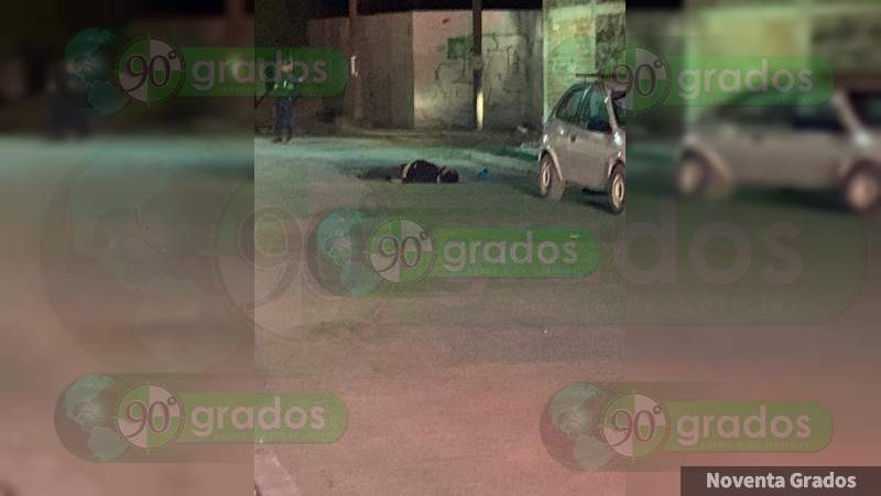 En calles de Comonfor, Guanajuato ejecutan a dos 