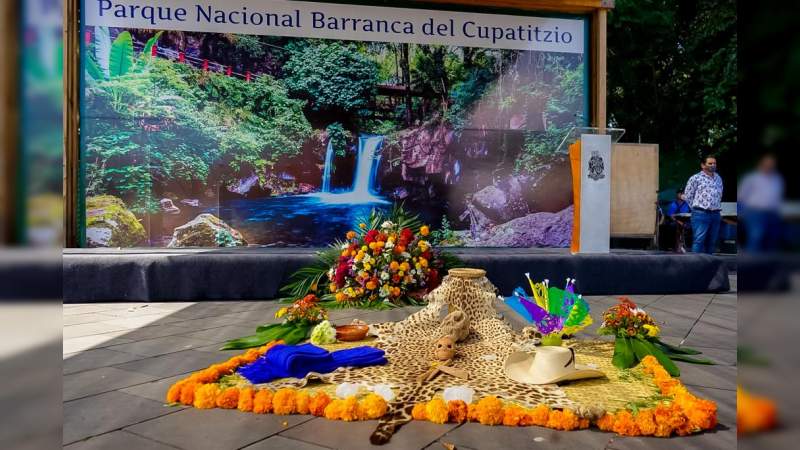 Nacho Campos refrenda compromiso de cuidar el Parque Nacional de Uruapan, Michoacán