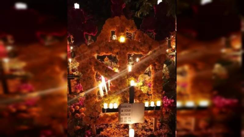 Así se festejó el día de muertos en Puácuaro municipio de Michoacán