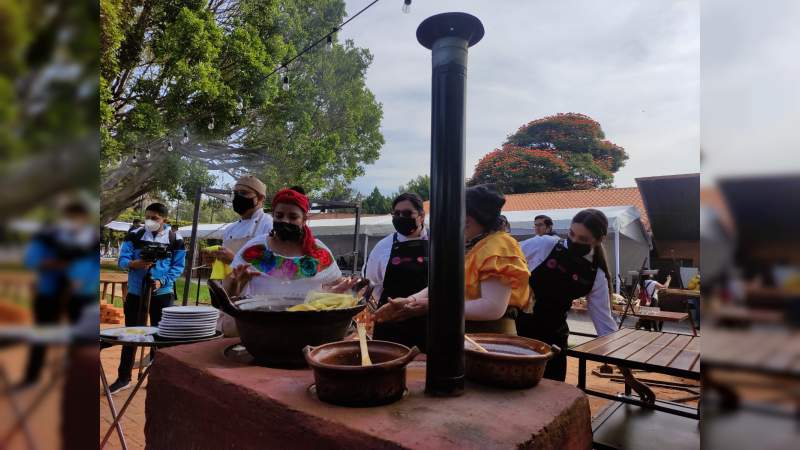 Sector restaurantero poco a poco se recupera tras la pandemia por Covid-19: Canirac 