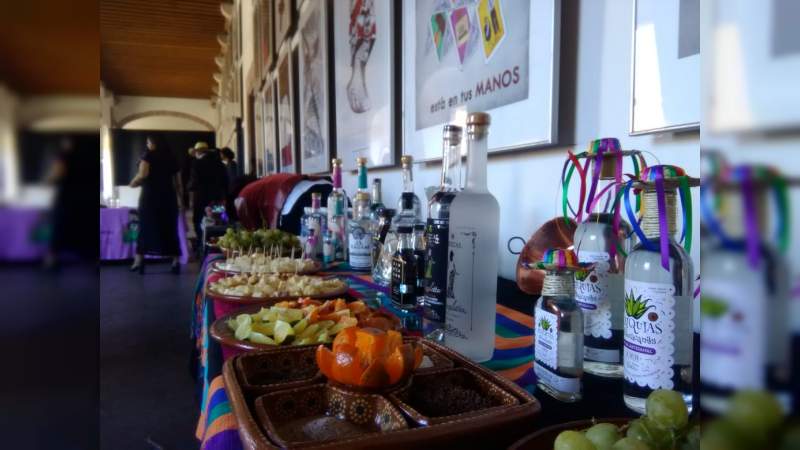 "Mujeres Productoras de Mezcal A C." de Michoacán, presentan nueva mesa directiva 