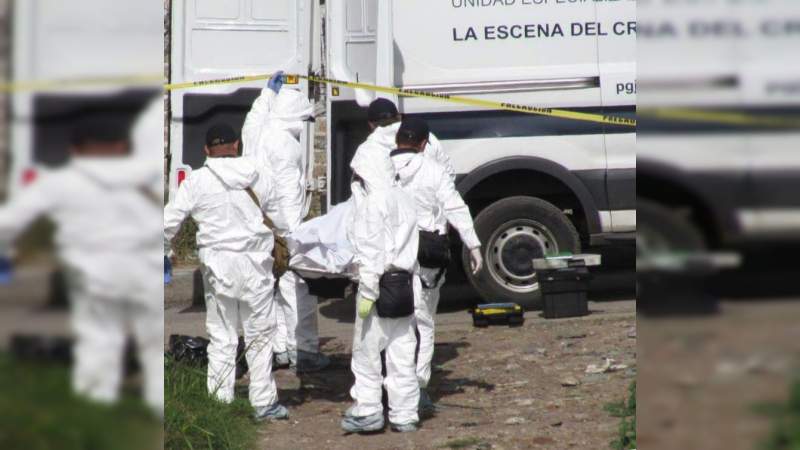 Acribillan hasta la muerte a una mujer en Tarímbaro Michoacán