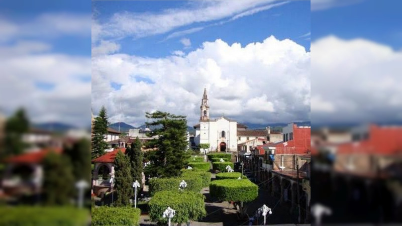 Domingo de Ramos en Peribán  