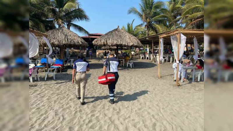 Saldo blanco en playas de Lázaro Cárdenas durante la Semana Santa