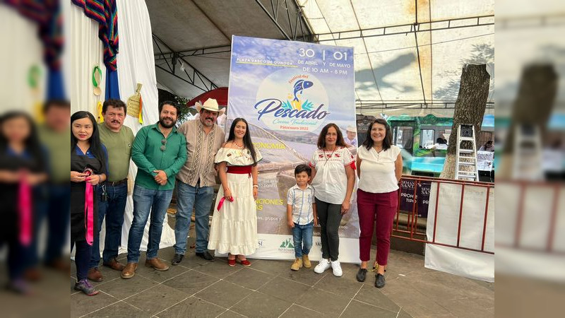 Arrancó en Pátzcuaro el Festival del Pescado  