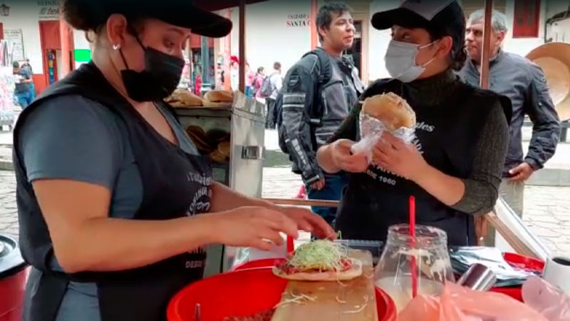 Torta de Tostada el secreto esta en el amor: Guadalupe las prepara en Santa Clara desde hace 60 años 