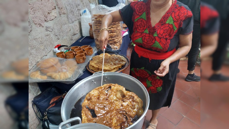 Lista la feria del tamal y buñuelo en Morelia