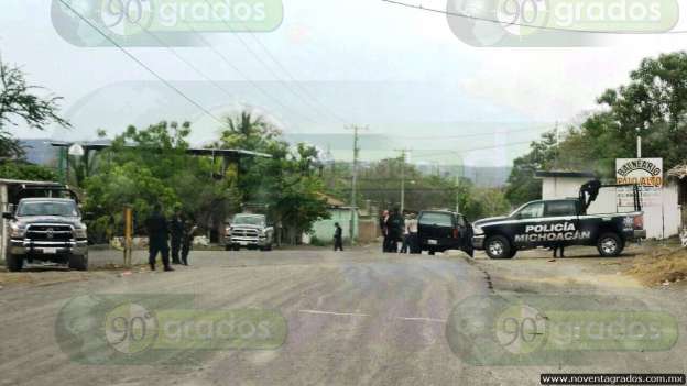 Se registra enfrentamiento entre civiles armados en Apatzingán, Michoacán - Foto 0 