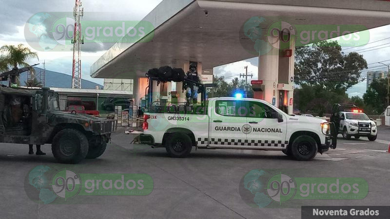 Asesinan a mujer afuera de una gasolinera en Cortazar, Guanajuato