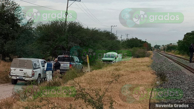 Hallan cadáver semidesnudo cerca de las vías en Celaya, Guanajuato