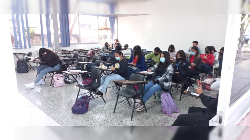 Inician Labores de Limpieza al Interior de la Universidad Autónoma de Querétaro 