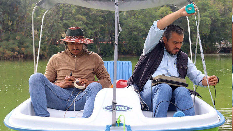 Analizarán calidad del agua del lago de ZooMorelia 