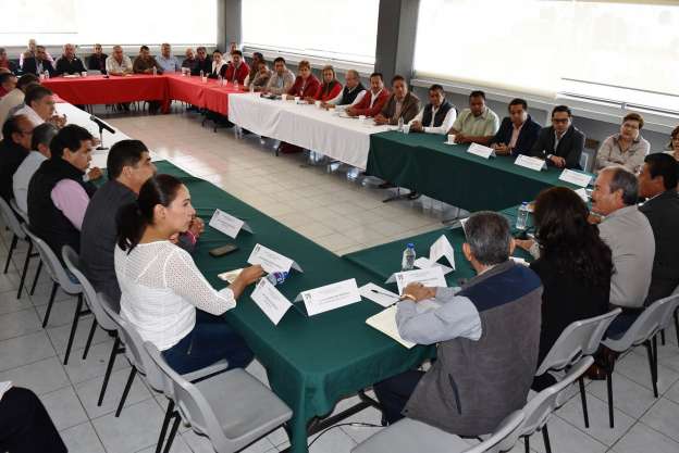 En Michoacán el PRI es fuerte, y tenemos que garantizar nuestro trabajo en beneficio de la sociedad: Víctor Manuel Silva  - Foto 1 