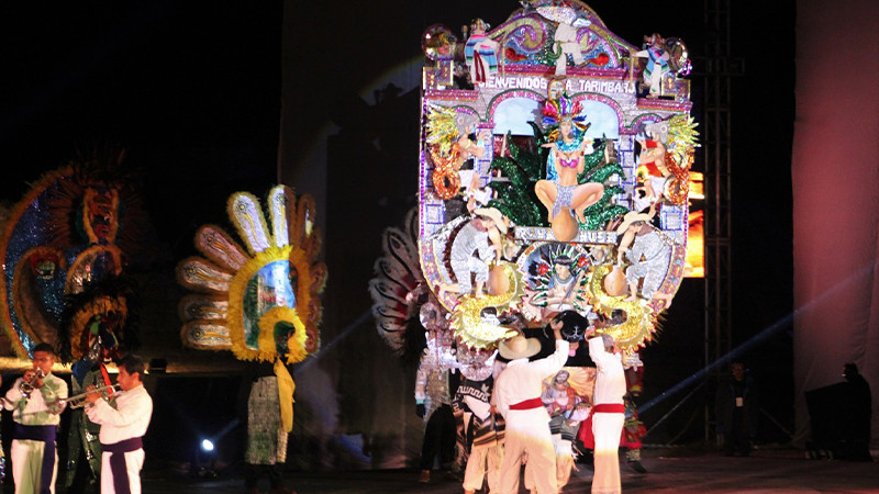 Kúinchekua, excepcional mosaico de proyecciones, ritos, danzas, bailes y música michoacana