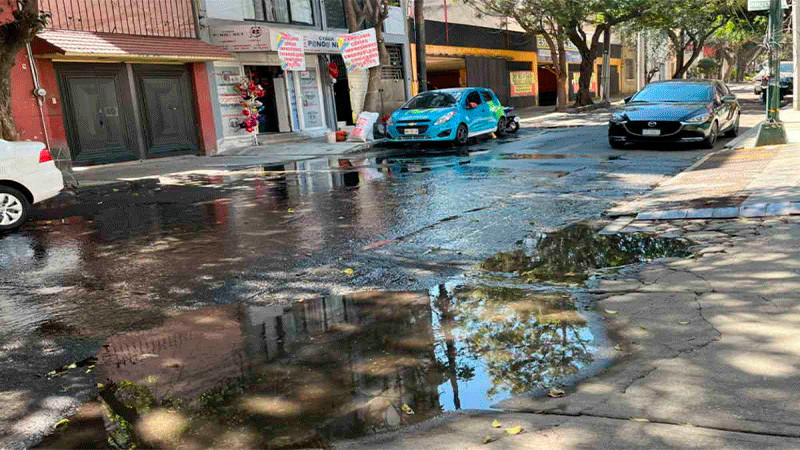 Reportan Fuga De Agua Potable En La Colonia Del Valle En Cdmx 4483