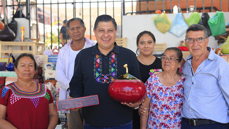 Nacho Campos sigue consolidando el Tianguis Artesanal  más grande de Latinoamérica 