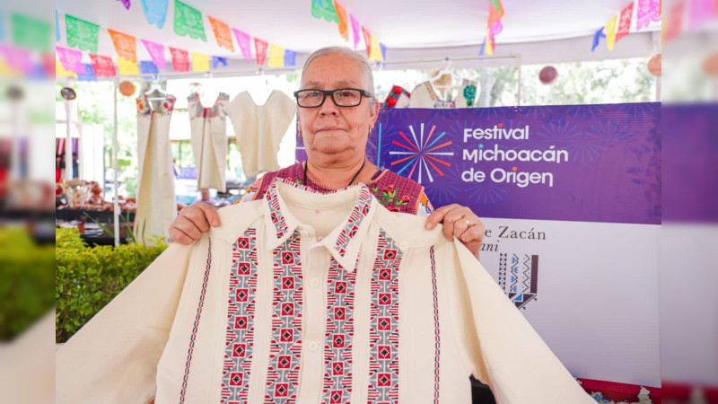 Prevén derrama económica de 2 mdp por venta de artesanías en Festival Michoacán de Origen