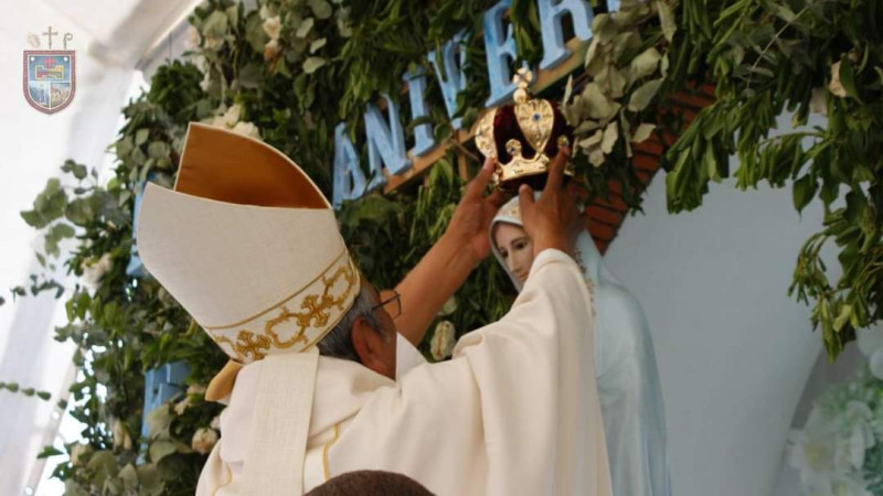 Acuden más de 2 mil peregrinos a Ermita de la Virgen de Fátima en Colón 