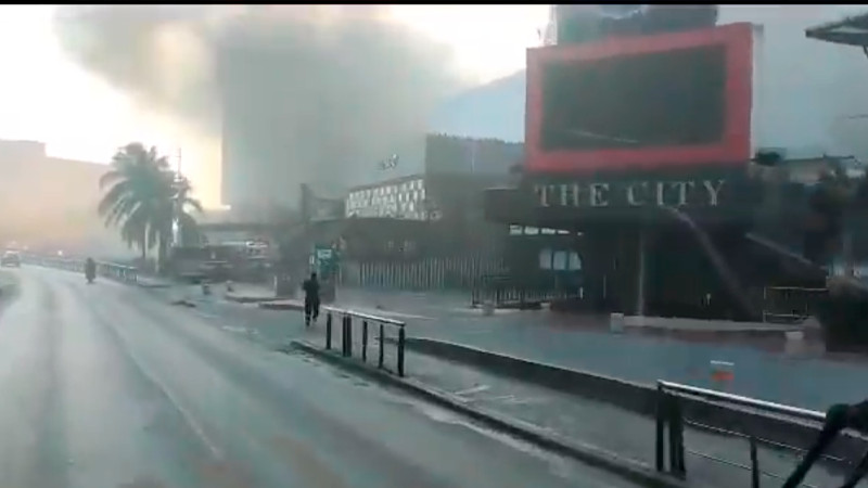 Hotel Krystal en Cancún se incendió; no hay heridos  