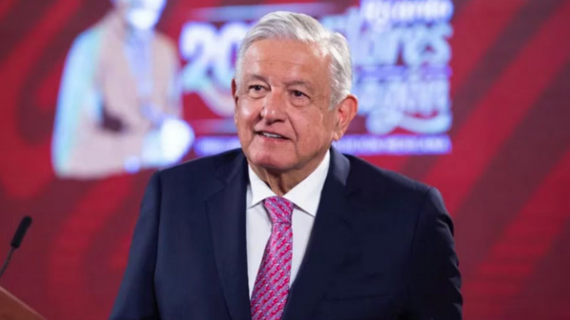 AMLO apunta que buscará comprar 12 hospitales concesionados al IMSS, ISSSTE y Salud 