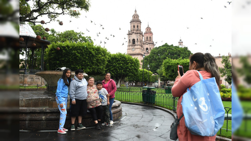 Morelia, ciudad que encanta a turistas y visitantes