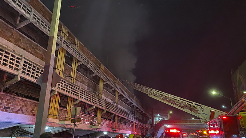 Cortocircuito desencadena incendio en el Mercado San Juan de Dios de Guadalajara 