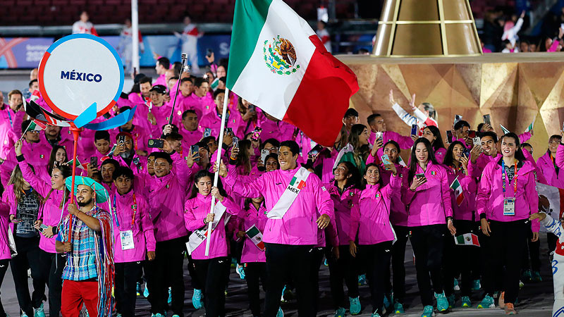 México desfila en histórica inauguración de Juegos Panamericanos Santiago 2023 