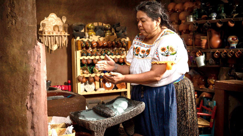 Regresan cocineras tradicionales a fiesta de sabor y tradición 