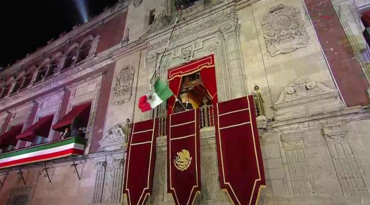 EPN da el Grito de Independencia en Palacio Nacional - Foto 0 