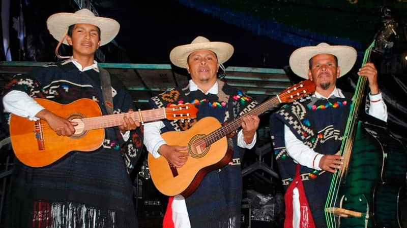 La pirekua llenará el corazón de la K’uínchekua en las Yácatas de Tzintzuntzan 