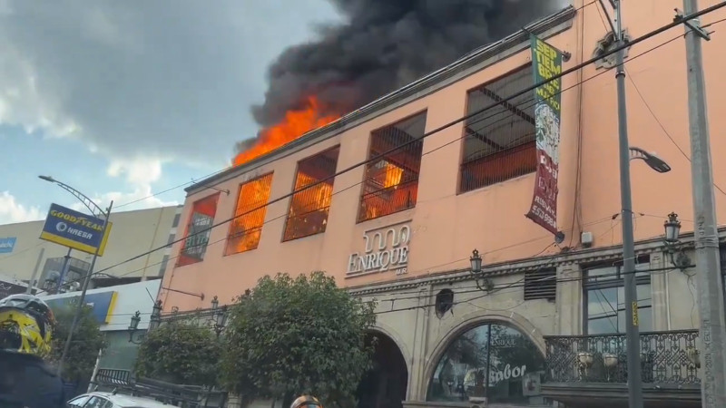 Se Registra Incendio En Restaurante Enrique En Insurgentes Sur