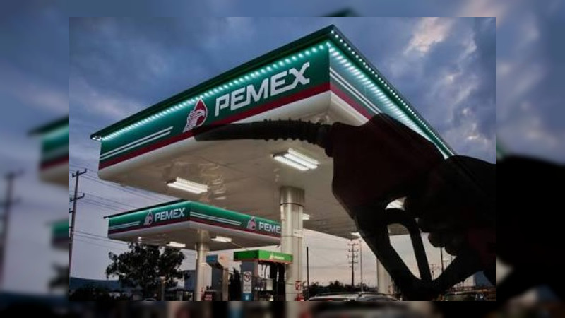 En cinco años, Gobierno federal ha otorgado 1.7 billones de pesos en apoyos a Pemex, según IMCO 