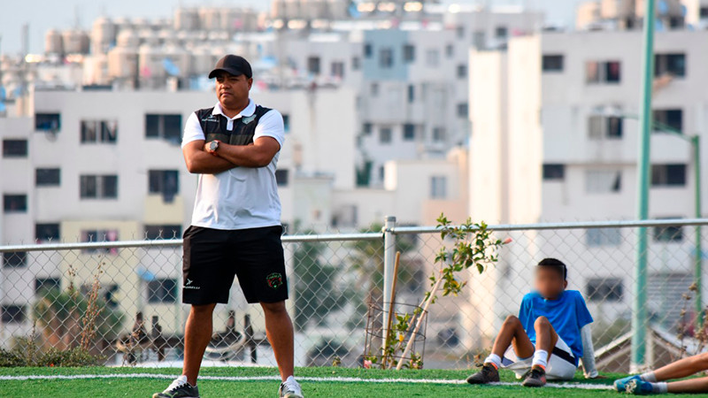 Escuelas de Fútbol “Estrellas del Mañana” reciben visita de visor profesional