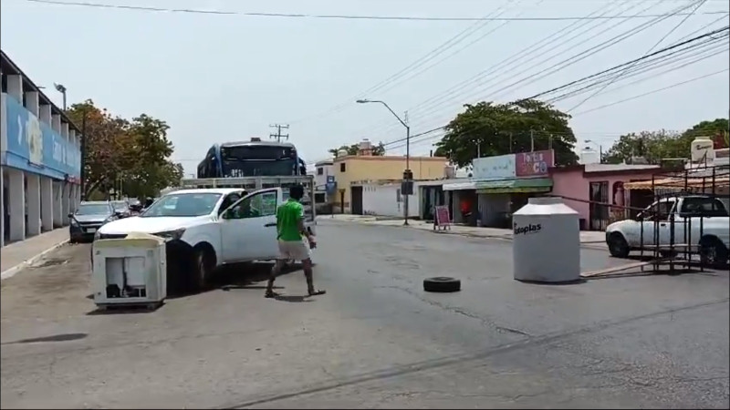 Ante persistencia de apagones, realizan bloqueos en Yucatán por falta de electricidad 