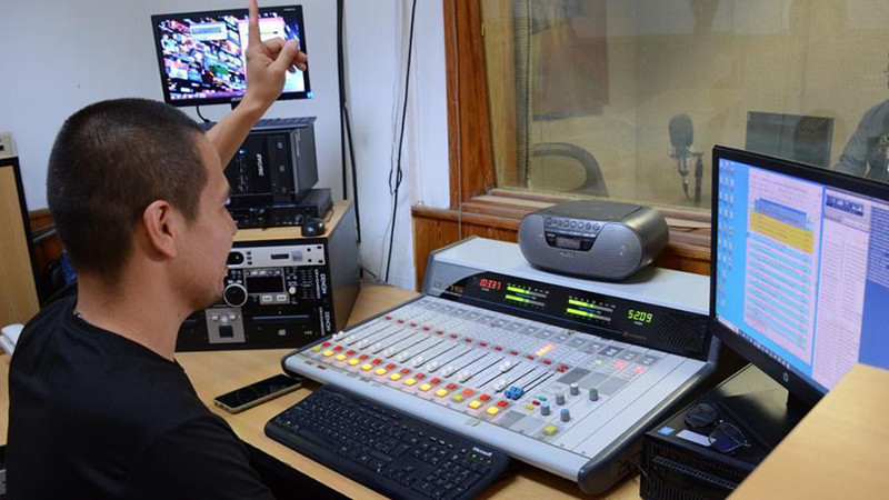 Radio Nicolaita celebra su 48 aniversario con actividades académicas y culturales 