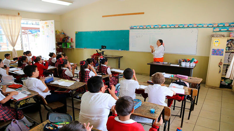 Por ola de calor en Buenavista reducen horario escolar 