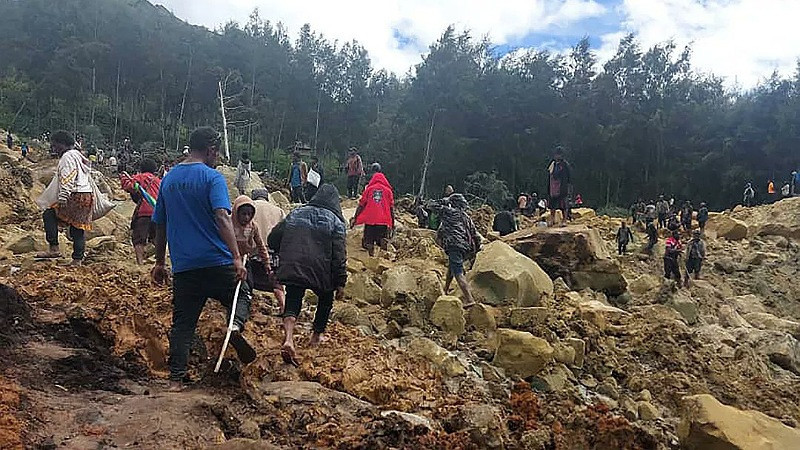 Tras deslizamiento en Papúa Nueva Guinea, hay más de 1000 desplazados 