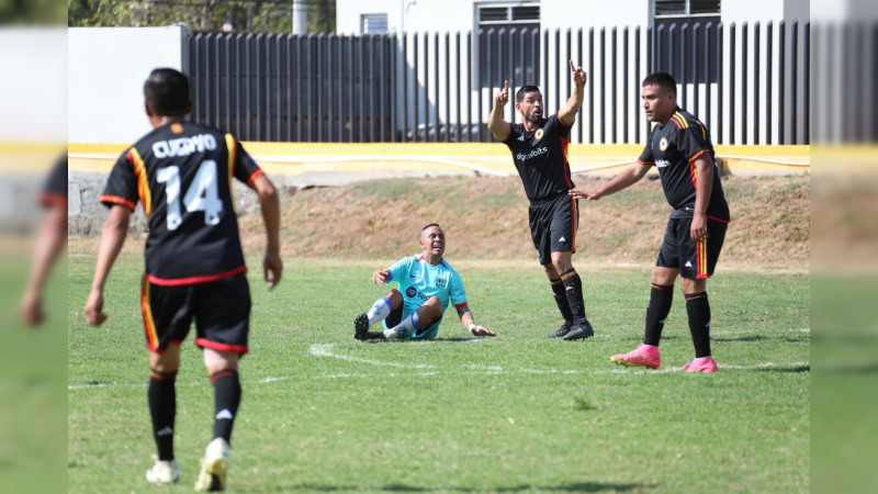  Clausuran Torneo Interno de Futbol Varonil de la FGE