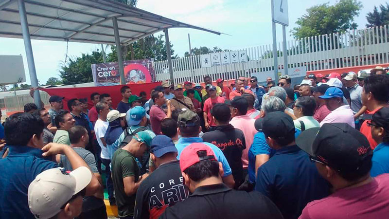 Llama Acelor Mittal a mineros levantar huelga en Lázaro Cárdenas; es ilegal, insiste 