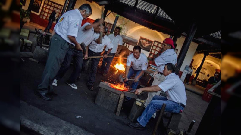 Santa Clara del Cobre celebra 14 años como Pueblo Mágico