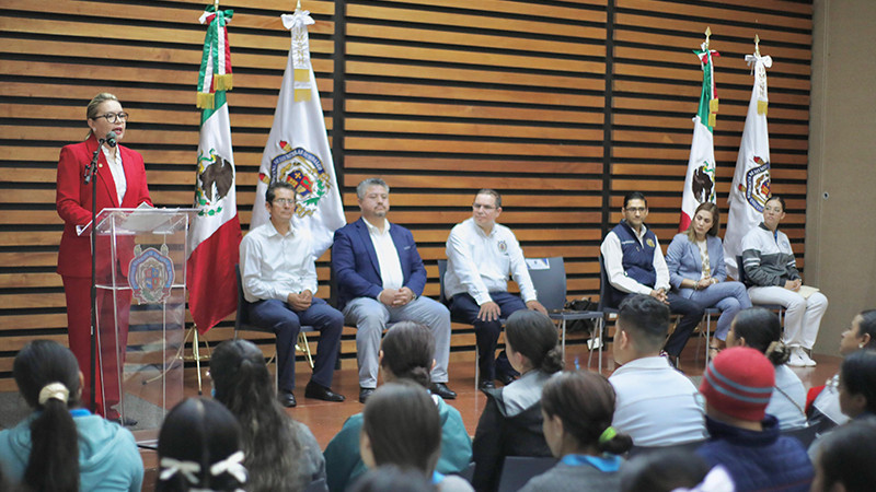 Con justicia y sin palancas asignación de campos clínicos a estudiantes del área de la Salud: Rectora 